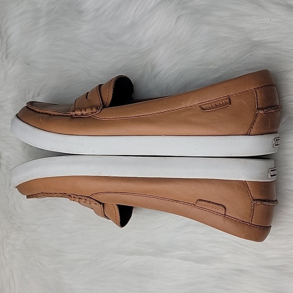 COLE HAAN Women's Nantucket Grand OS Pecan Tan Leather Slip On Preppy Loafer - Picture 6 of 13